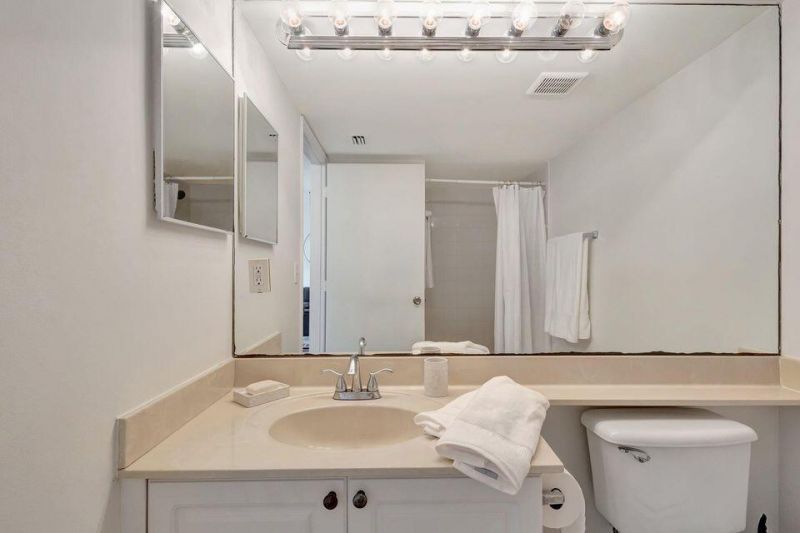 1400 S Crestwood Court S, Unit 1407, Royal Palm Beach, FL 33411 Photo
