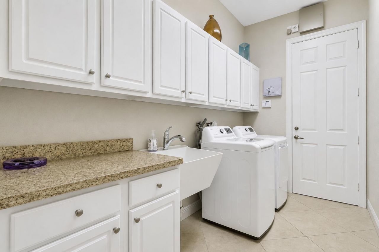 9556 SW Nuova Way, Port Saint Lucie, FL 34986 Photo