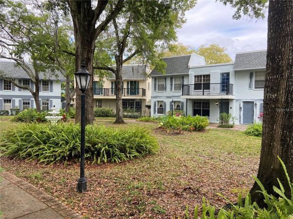 14405 BURGUNDY SQUARE, TAMPA, FL 33613