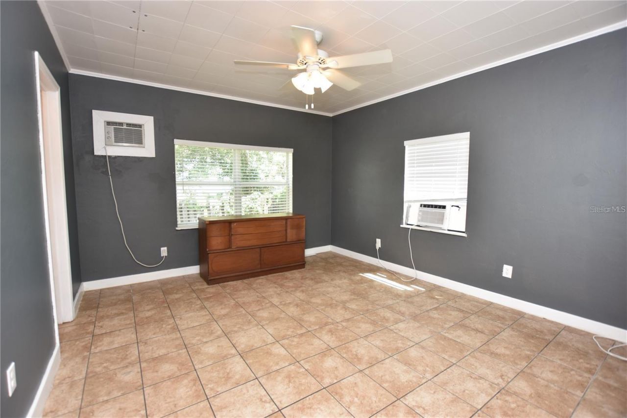 928 E Valencia Street , Lakeland, FL 33805 Photo