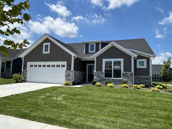 3203 Viridian Way , Valparaiso, IN 46385