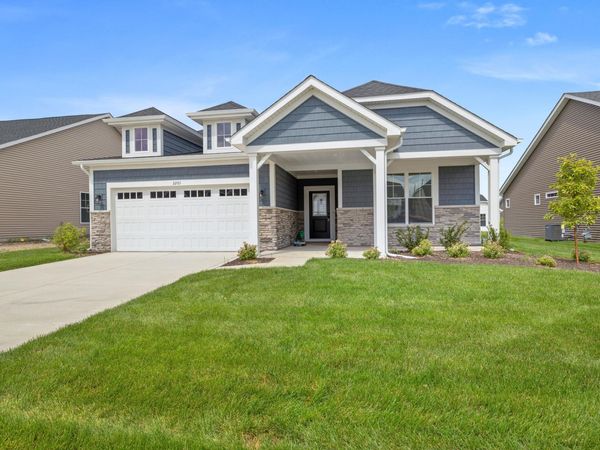 3201 Viridian Way , Valparaiso, IN 46385