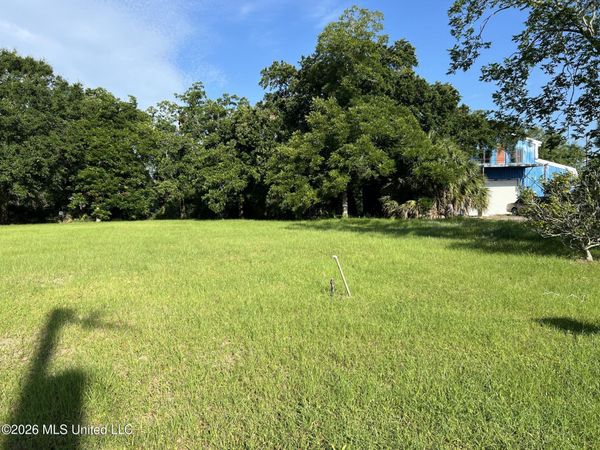 17th Avenue, Gulfport, MS 39501