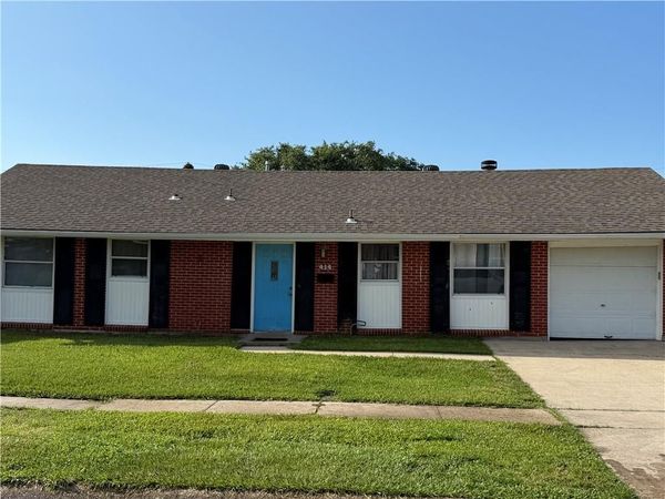 414 JOHNS HOPKINS Drive, Kenner, LA 70065