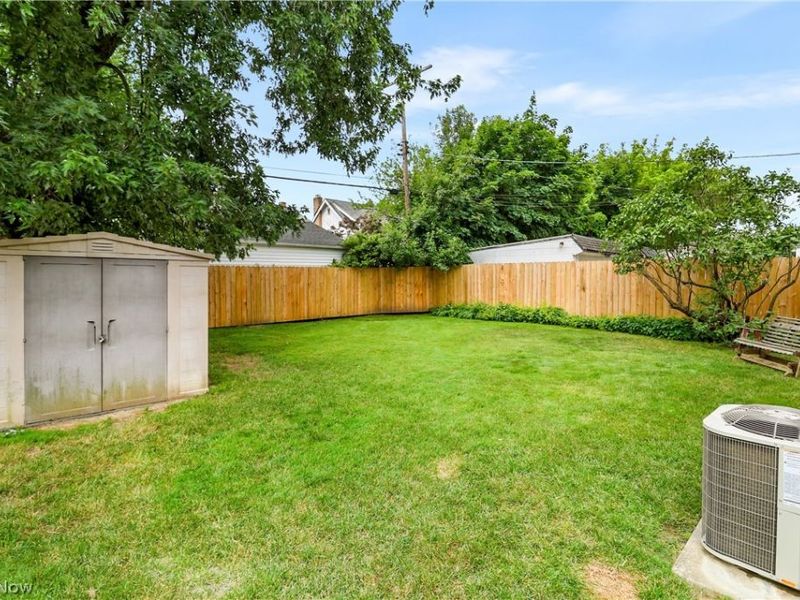 17009 Sedalia Avenue, Cleveland, OH 44135 Photo 19