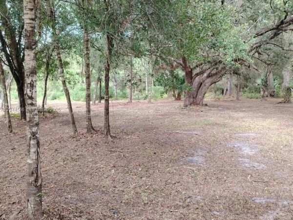 175 Avenida del Club , Clewiston, FL 33440