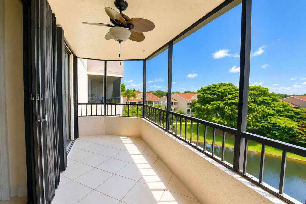 2070 Homewood Boulevard, Unit 5050, Delray Beach, FL 33445 Photo