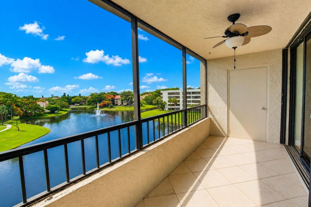 2070 Homewood Boulevard, Unit 5050, Delray Beach, FL 33445 Photo