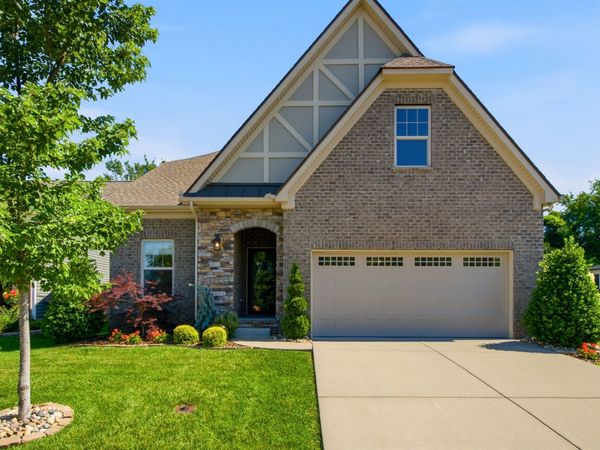 1076 Westgate Dr , Gallatin, TN 37066