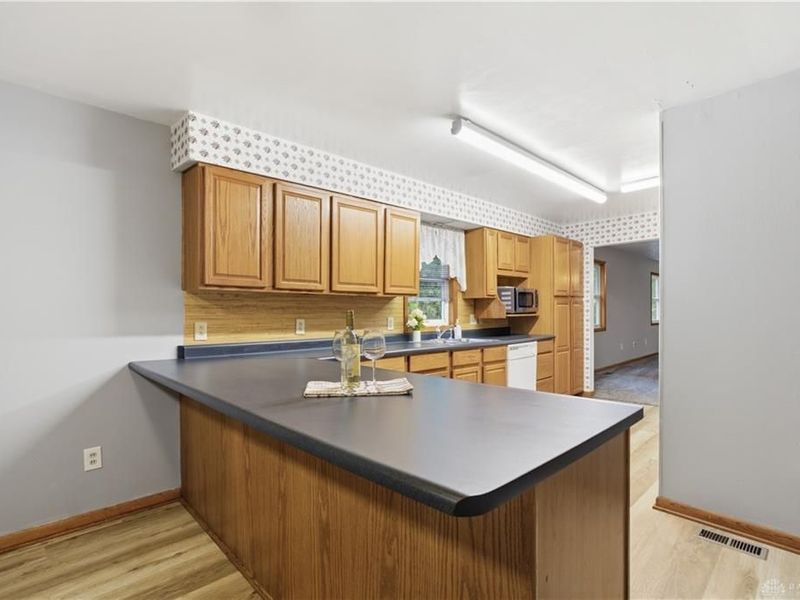 310 N Gebhart Church Road, Miamisburg, OH 45342 Photo 17
