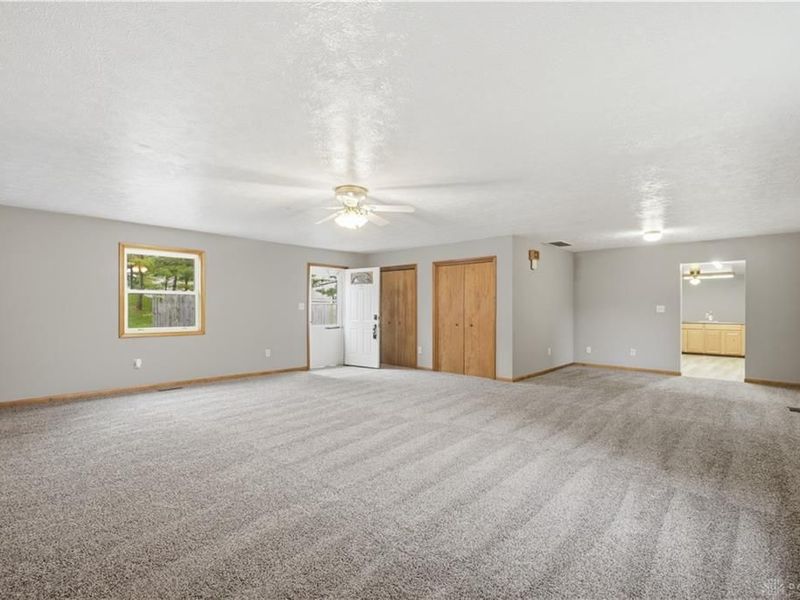 310 N Gebhart Church Road, Miamisburg, OH 45342 Photo 8