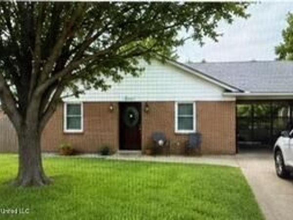2121 Cardinal Lane, Clarksdale, MS 38614