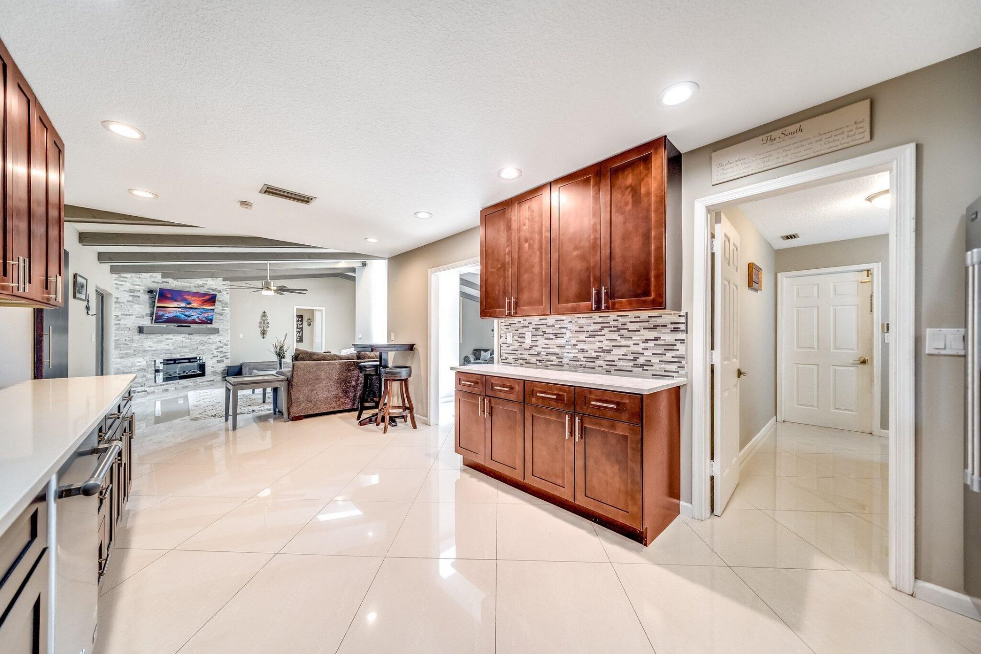 574 Juniper Place, Wellington, FL 33414 Photo