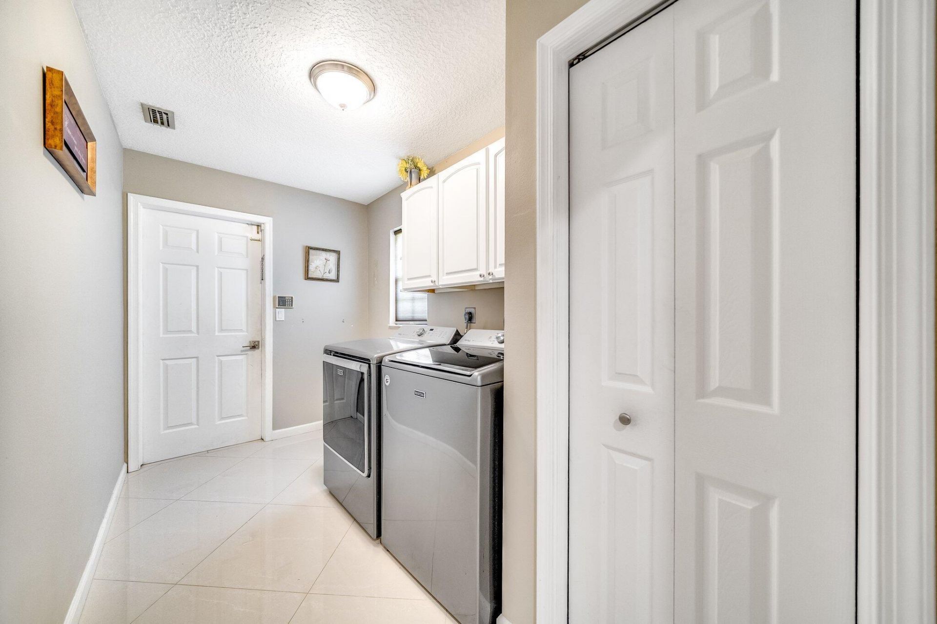 574 Juniper Place, Wellington, FL 33414 Photo