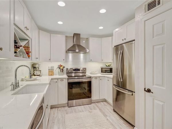 3180 Seasons WAY , Unit 909, ESTERO, FL 33928