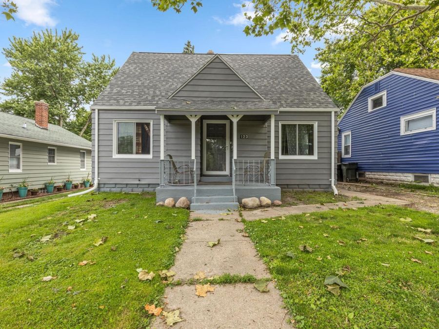 Property Image 3