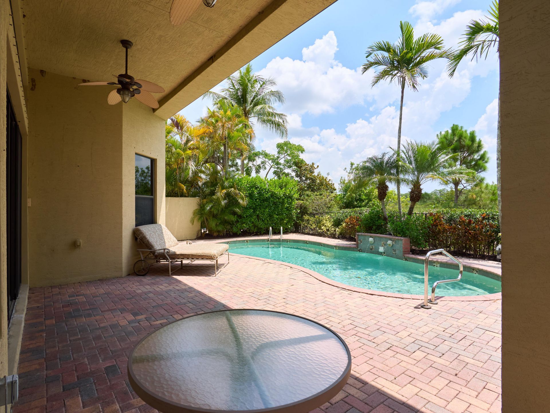 6490 Sparrow Hawk Drive, West Palm Beach, FL 33412 Photo