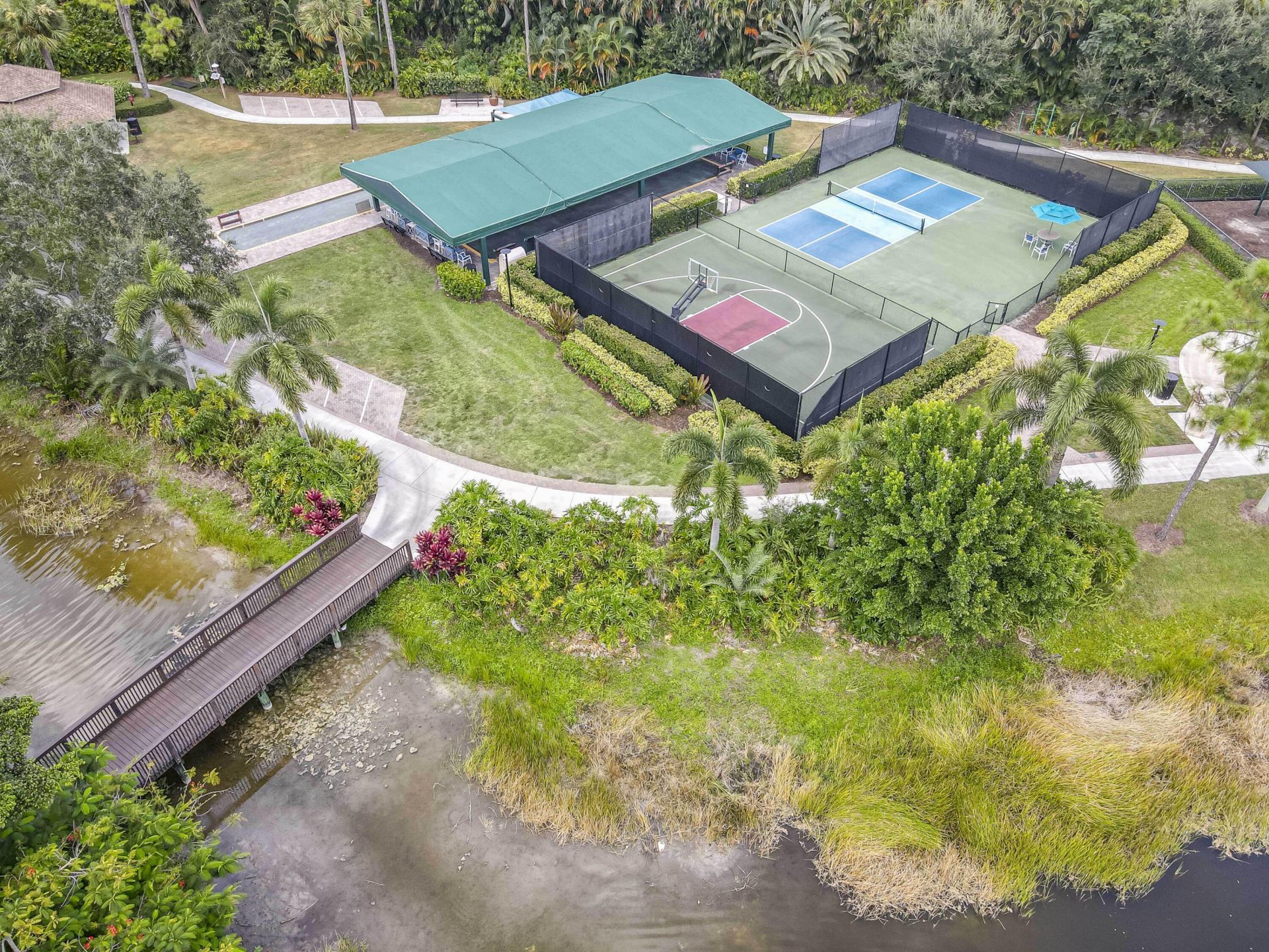 6490 Sparrow Hawk Drive, West Palm Beach, FL 33412 Photo