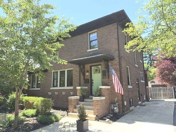 Arlington Heights, IL 60004
