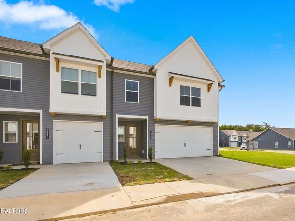 1618 Lateglow Way, Knoxville, TN 37931