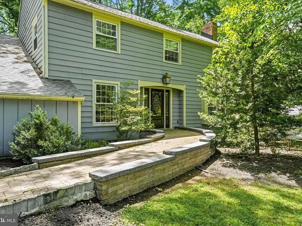 12 HESSIAN WAY, CHERRY HILL, NJ 08003