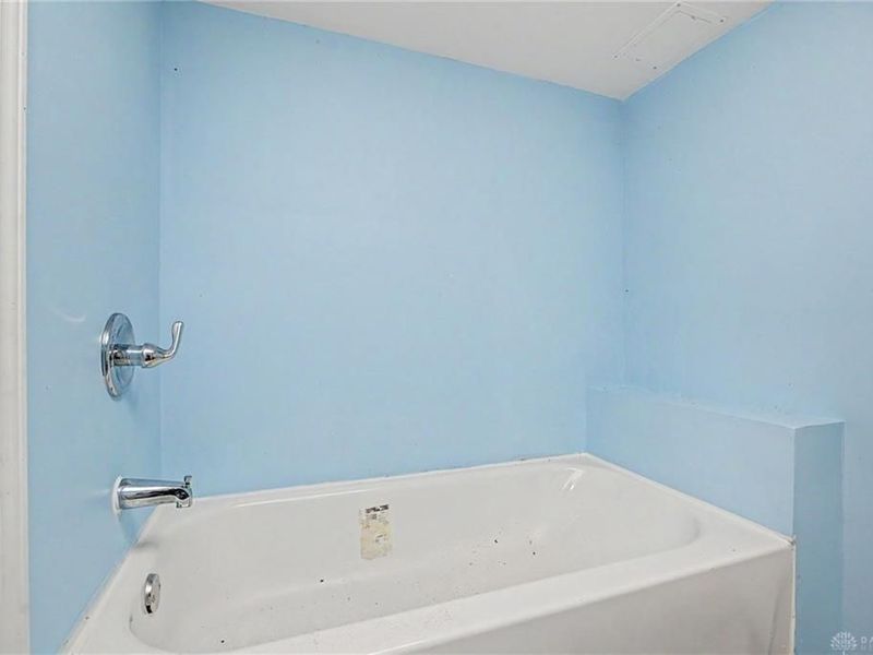 5862 W Wenger Road, Clayton, OH 45315 Photo 43