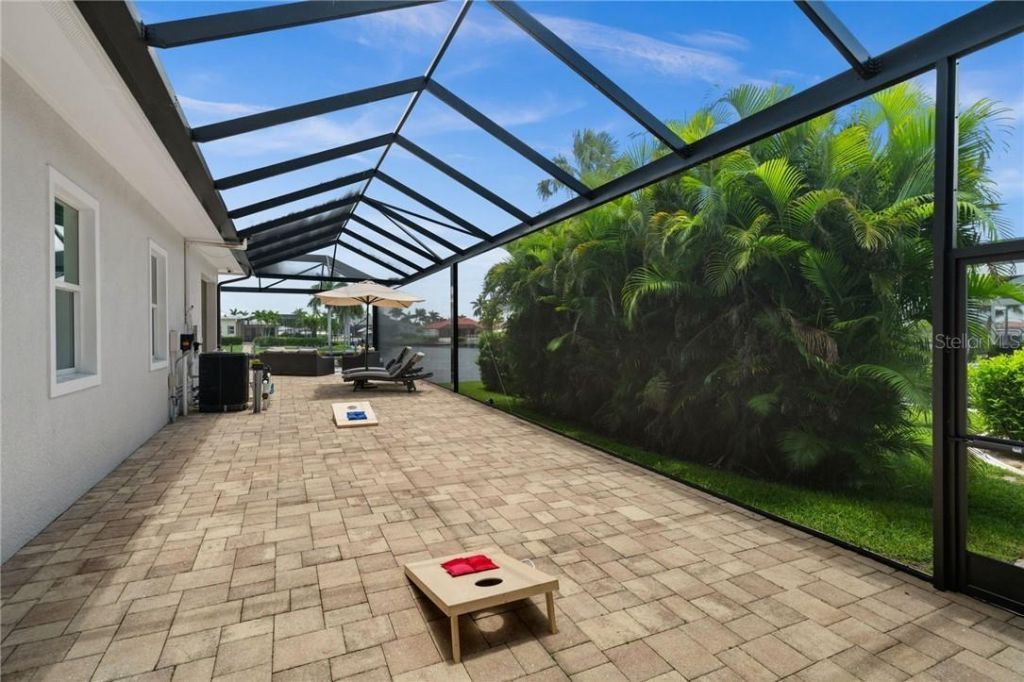 105 SW 52nd Street, Cape Coral, FL 33914 Photo