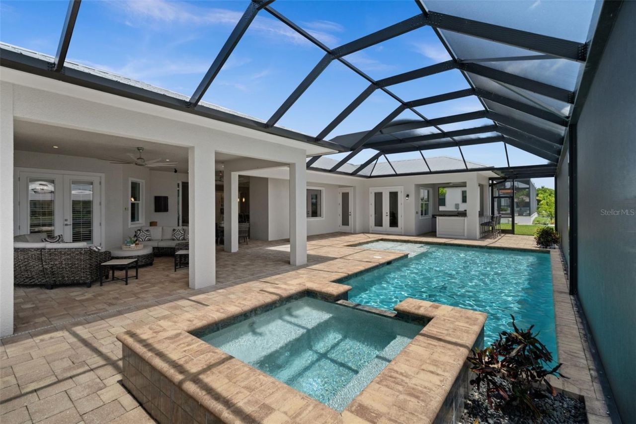 105 SW 52nd Street, Cape Coral, FL 33914 Photo