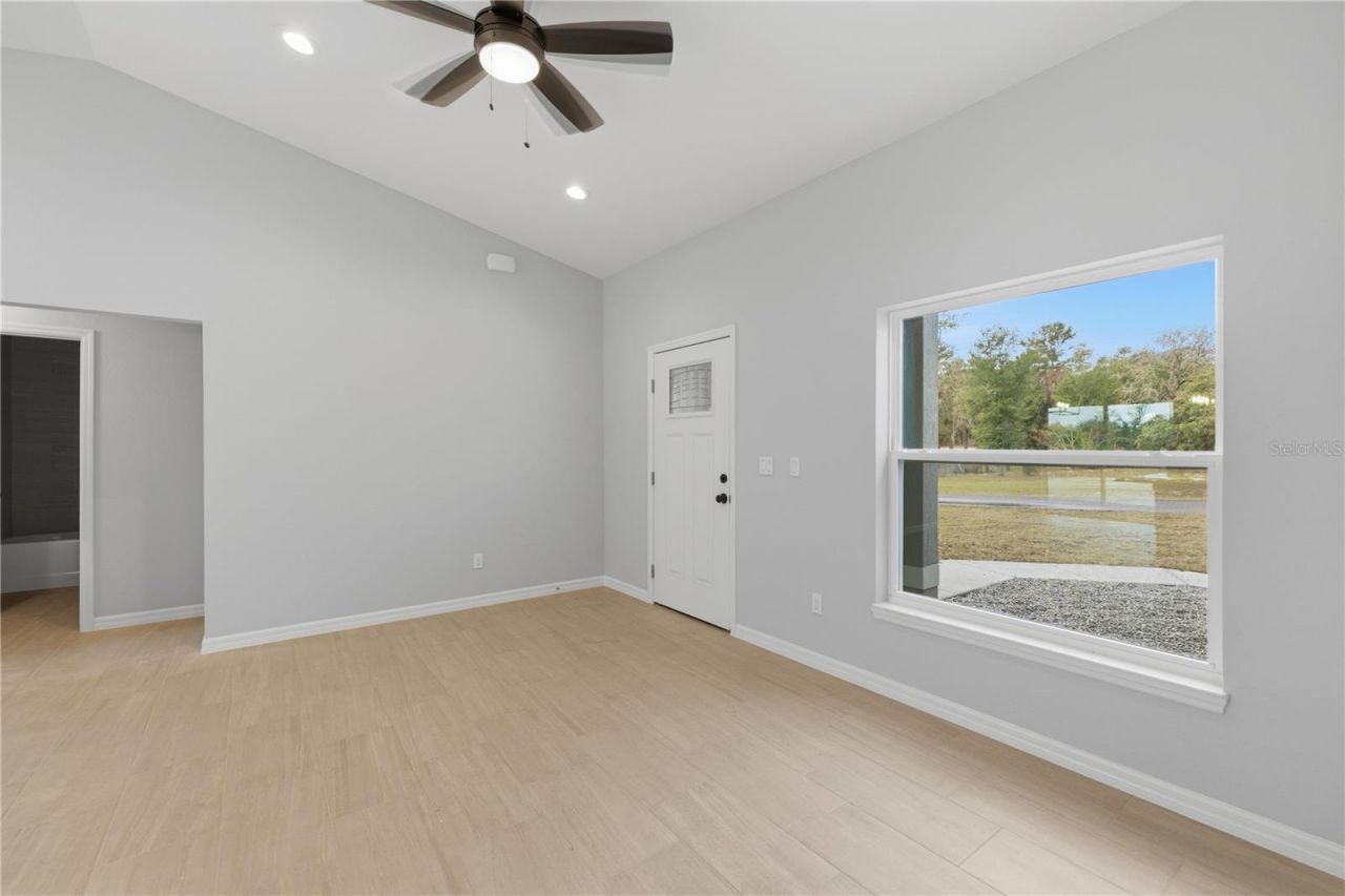 20 Locust Loop Circle, Ocala, FL 34472 Photo