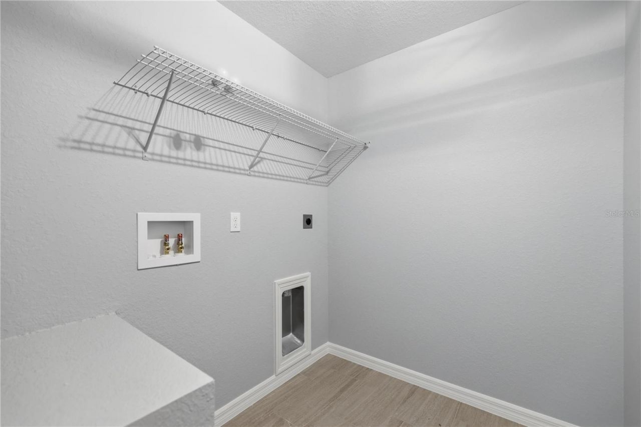 20 Locust Loop Circle, Ocala, FL 34472 Photo