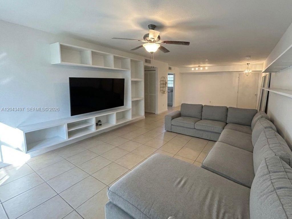 21121 SW 85th Ave , Unit 111, Cutler Bay, FL 33189 Photo