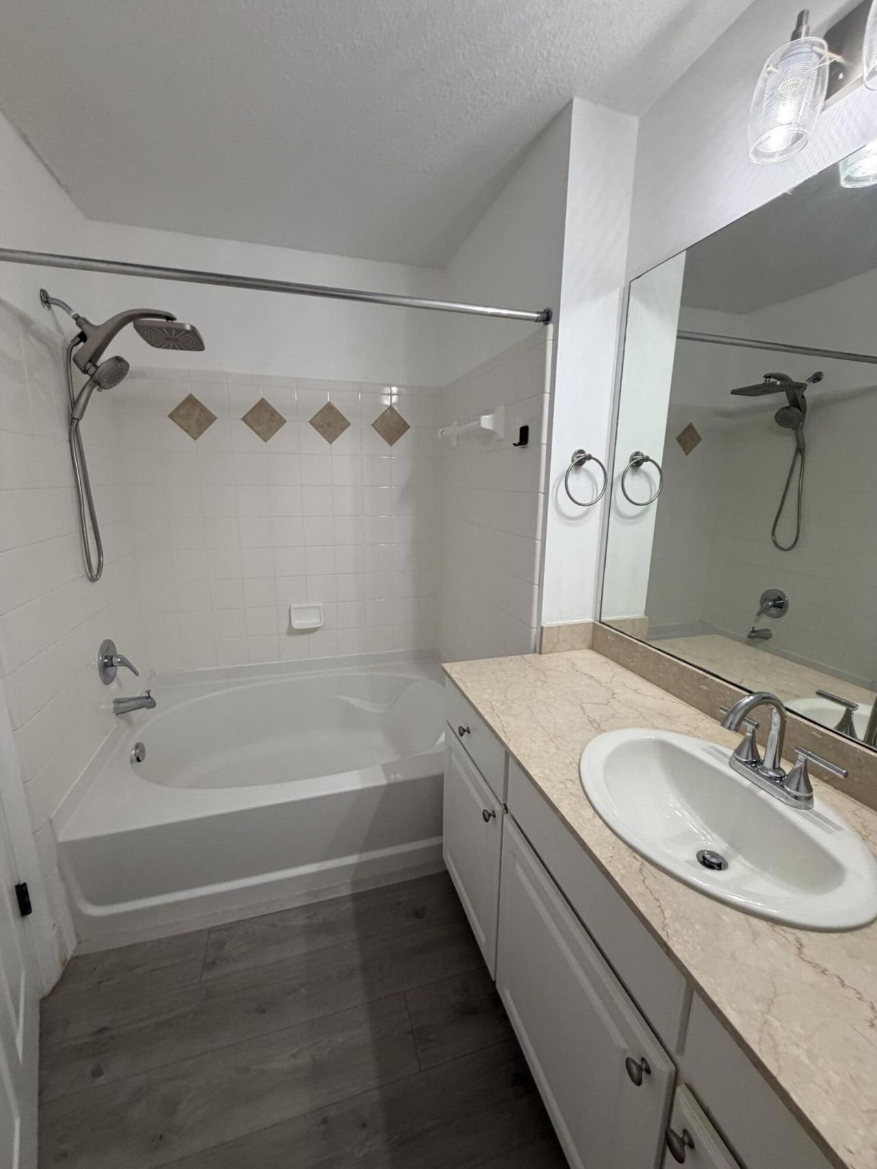 275 Murcia Drive, Unit 208, Jupiter, FL 33458 Photo