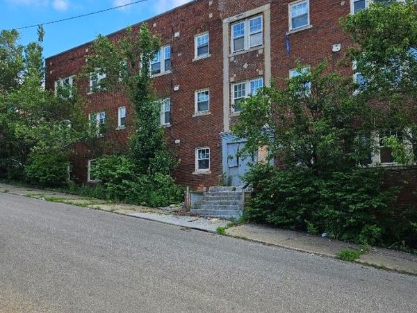 1832 Willowhurst Road, Cleveland, OH 44112