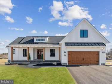 135 QUARTZ RIDGE ROAD, Unit 25, HANOVER, PA 17331