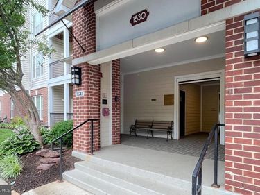 1530 SPRING GATE DRIVE, Unit 9208, MCLEAN, VA 22102