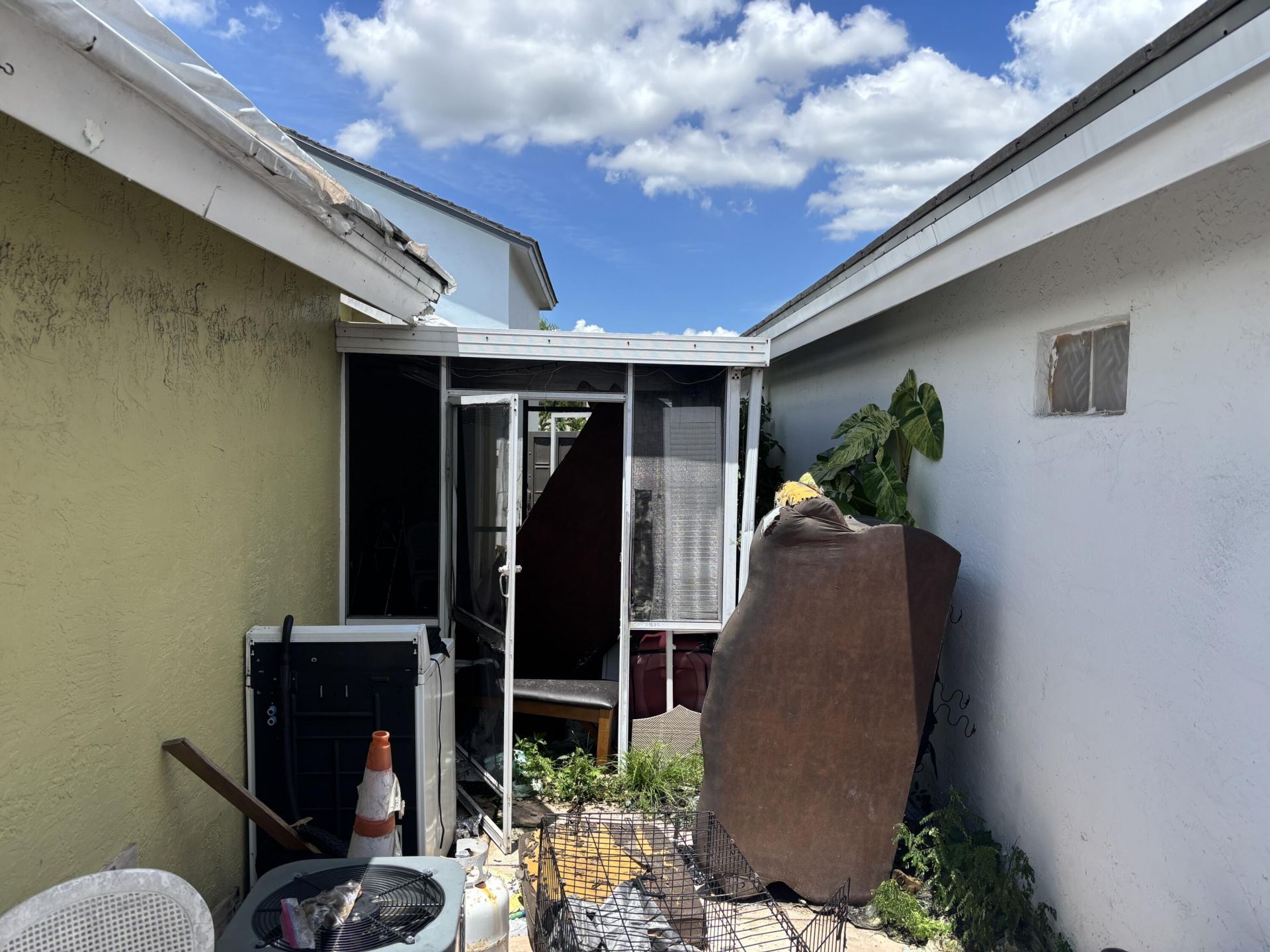 18476 NW 52nd Path, Miami Gardens, FL 33055 Photo