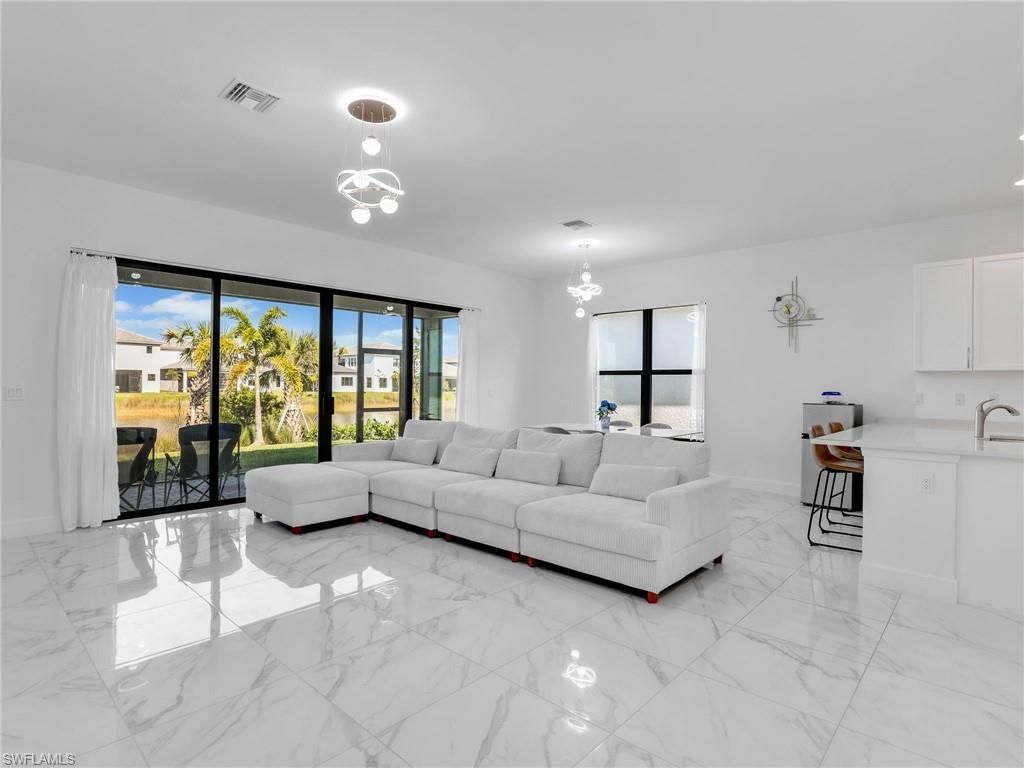 20329 Fair Oak Ln, Estero, FL 33928 Photo