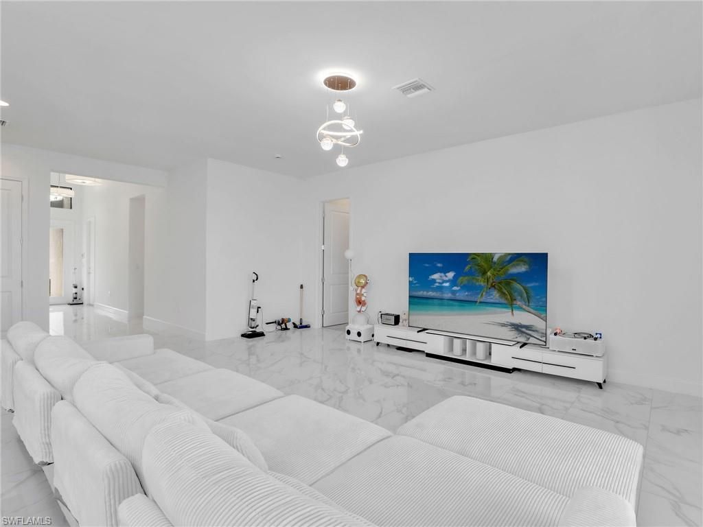 20329 Fair Oak Ln, Estero, FL 33928 Photo