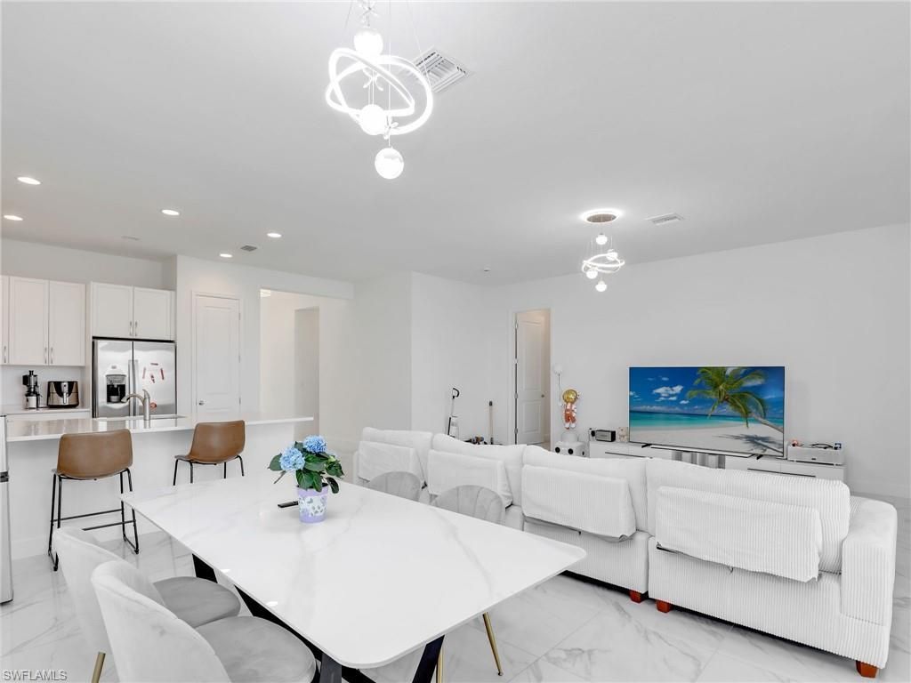 20329 Fair Oak Ln, Estero, FL 33928 Photo