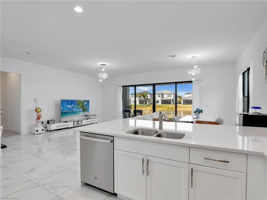 20329 Fair Oak Ln, Estero, FL 33928 Photo