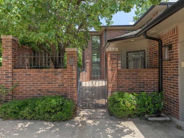 6206 Waterford Boulevard, Unit 65, Oklahoma City, OK 73118