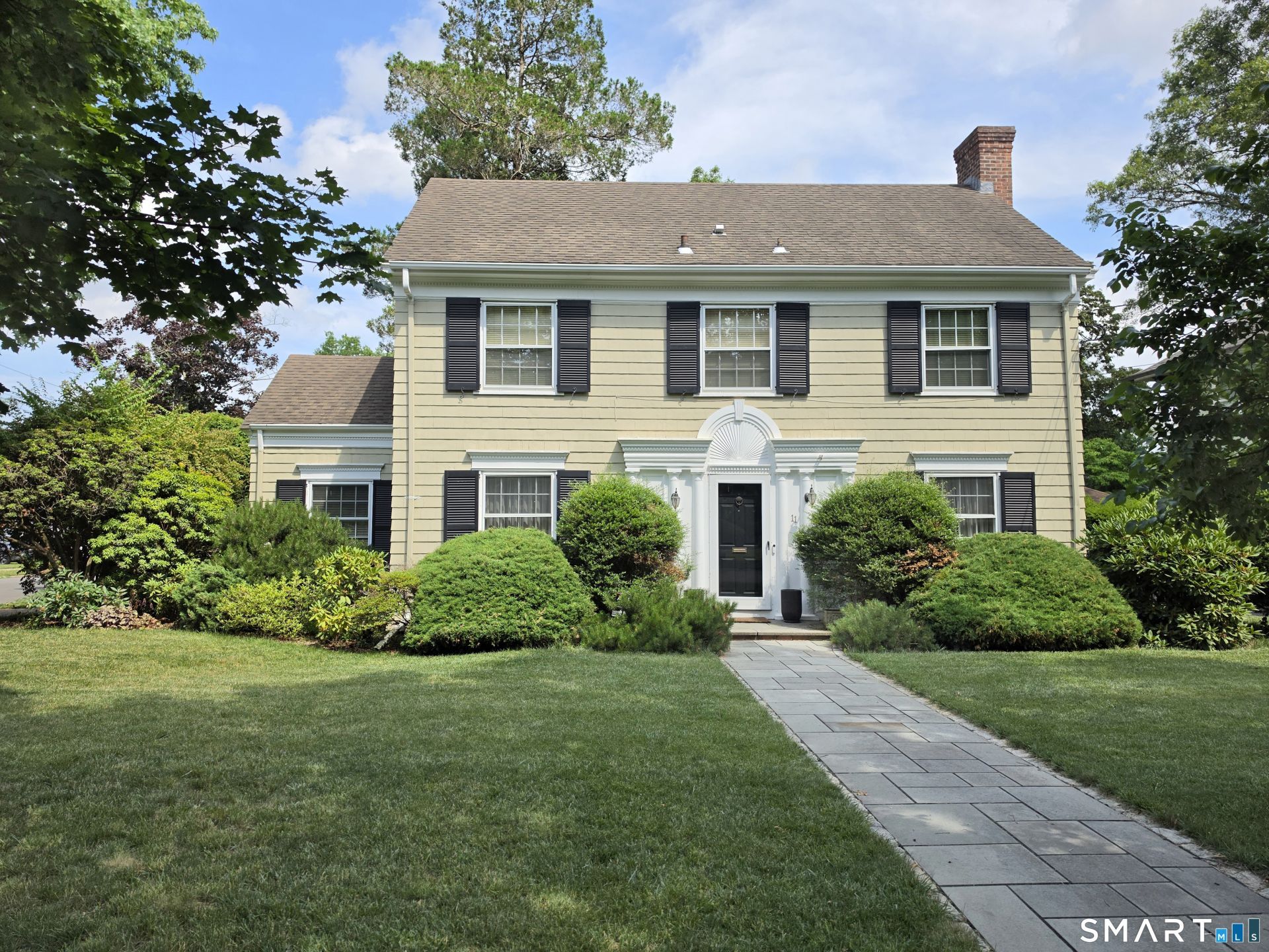 11 Alden, New Haven, CT 06515 Main Photo