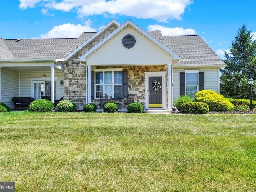 27 S Alpine Drive , Unit 22B, York, PA 17408 Main Photo