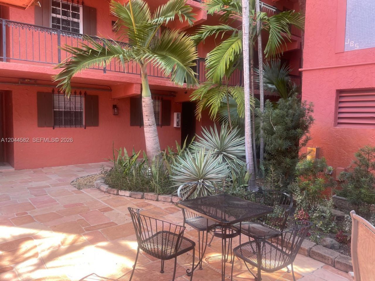 660 Tennis Club Dr , Unit 101, Fort Lauderdale, FL 33311 Photo
