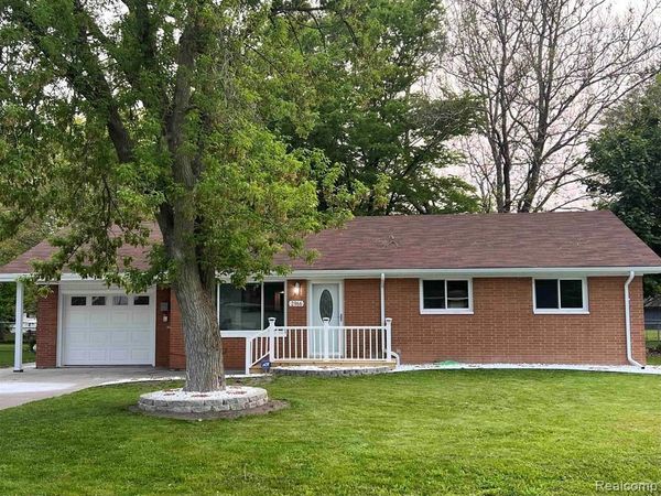 2966 Burlington Drive, Buena Vista Township, Mi 48601