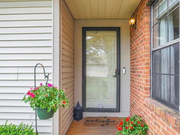 1261 Somerset Way, Pickerington, OH 43147