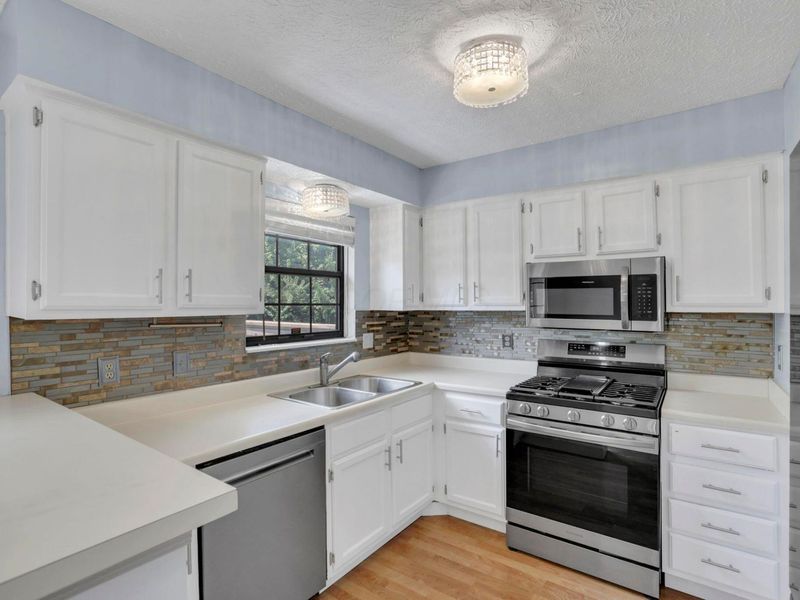 1261 Somerset Way, Pickerington, OH 43147 Photo 12