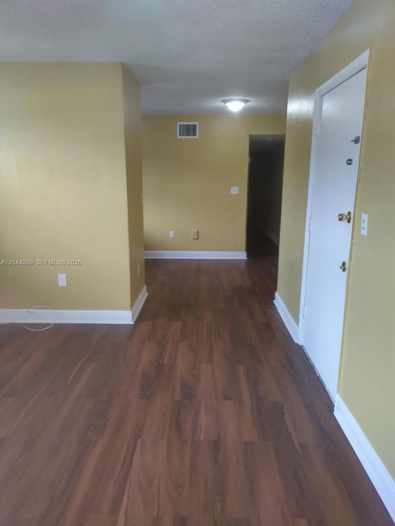2835 NW 22nd Ave, Miami, FL 33142 Photo