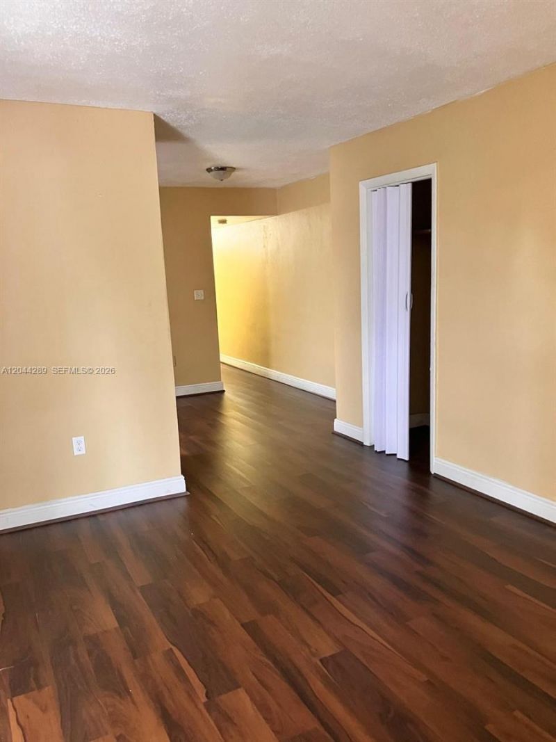 2835 NW 22nd Ave, Miami, FL 33142 Photo
