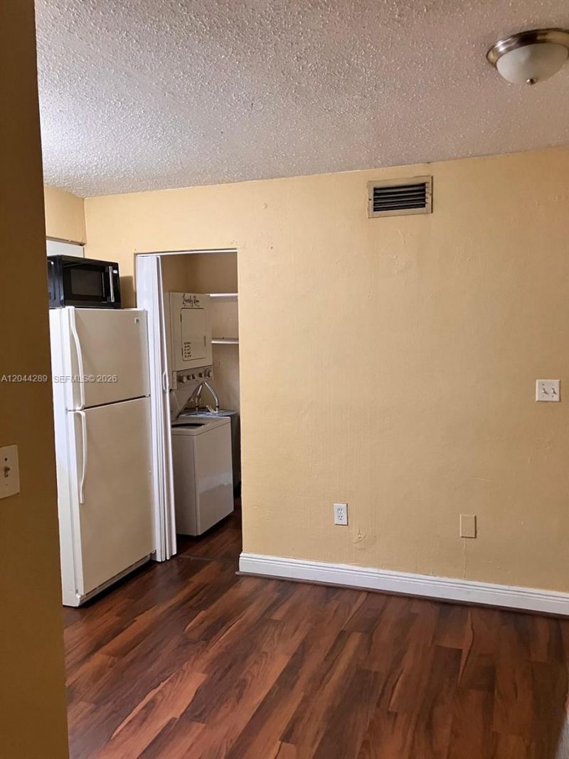 2835 NW 22nd Ave, Miami, FL 33142 Photo